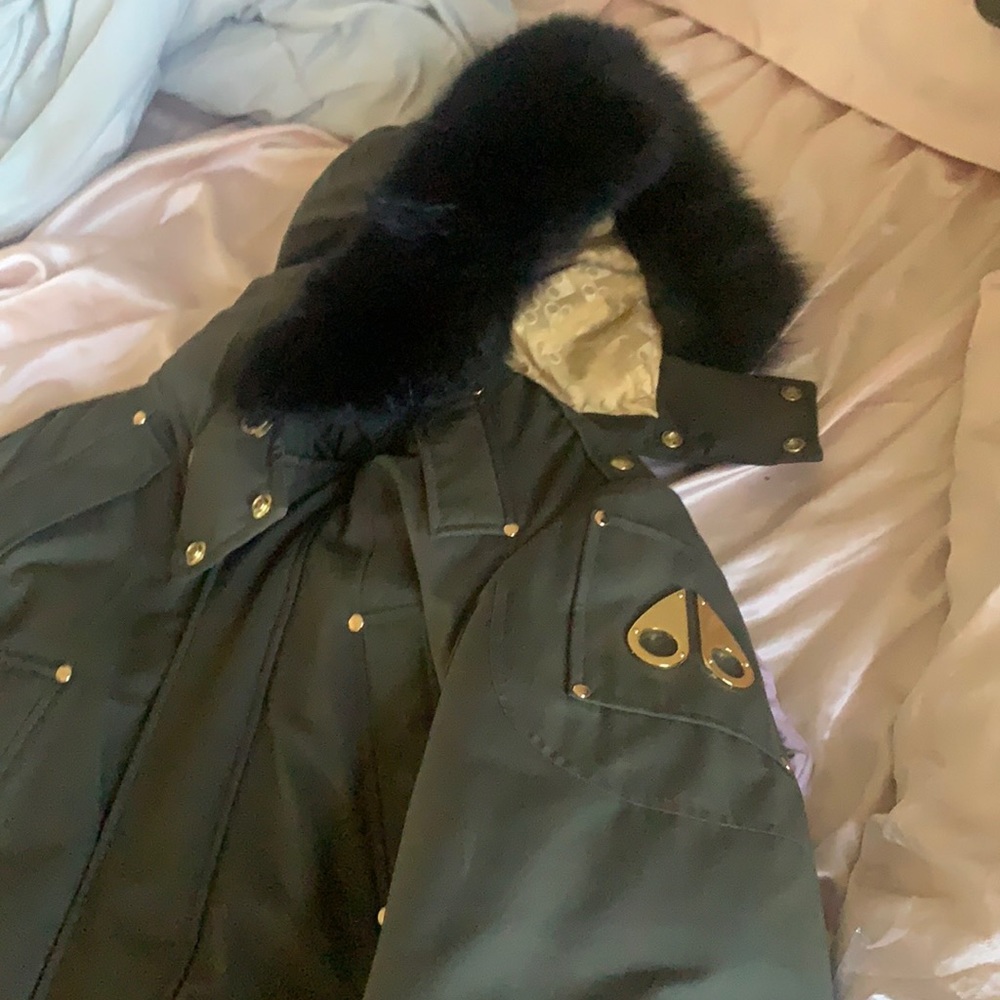 I am selling a moose knuckle size large